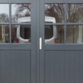 Zijn garagedeuren geverfd?